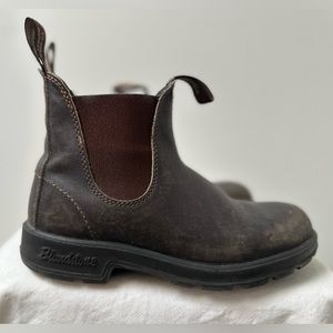 Blundstones Women’s Stout Brown Boot